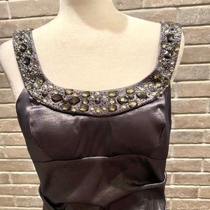 Xscape women’s dress size 6 runs small